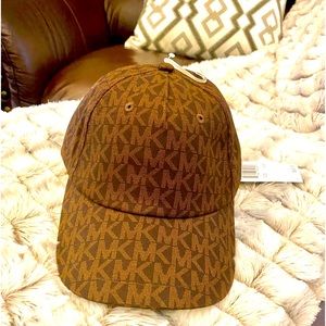 MK Brown logo women’s hat